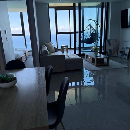 Surfers Paradise New Beachfront Apartments Gold Coast Esterno foto